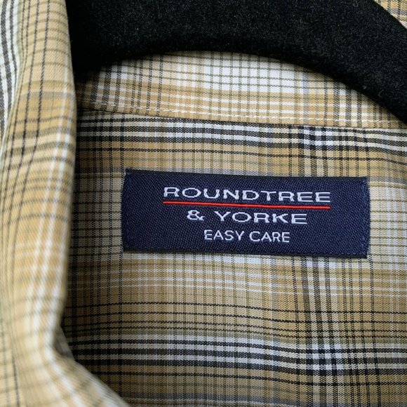 Roundtree & Yorke Men Shirt Size Medium Short Slee - Picture 4 of 7